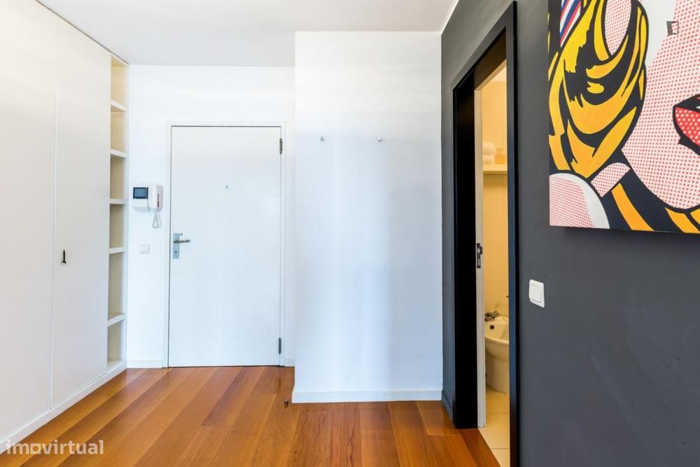 Apartamento com 1 quartos - localizado em Ramalde Porto