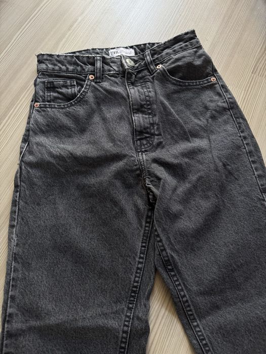Zestaw spodnie mom jeans Zara