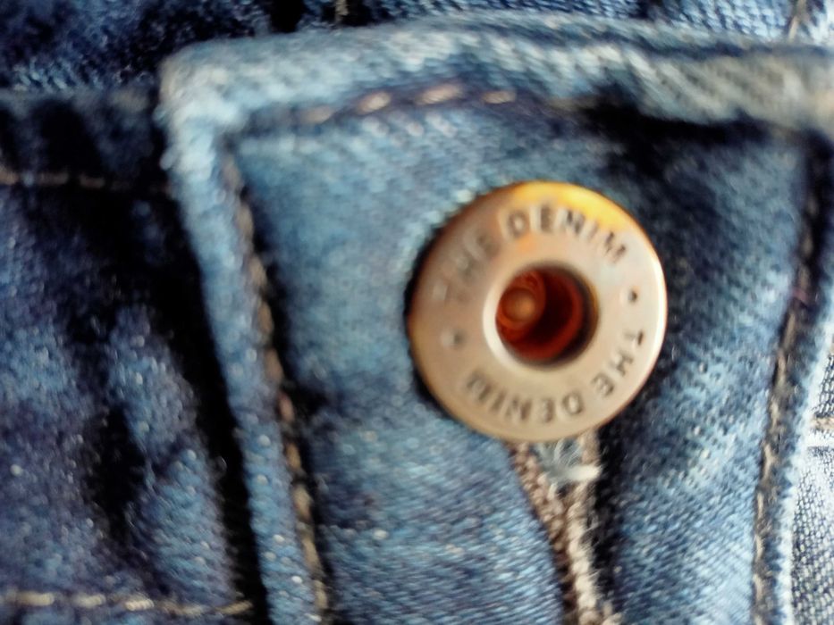 C&A męskie spodnie jeansy 34/32 straight rezerwacja