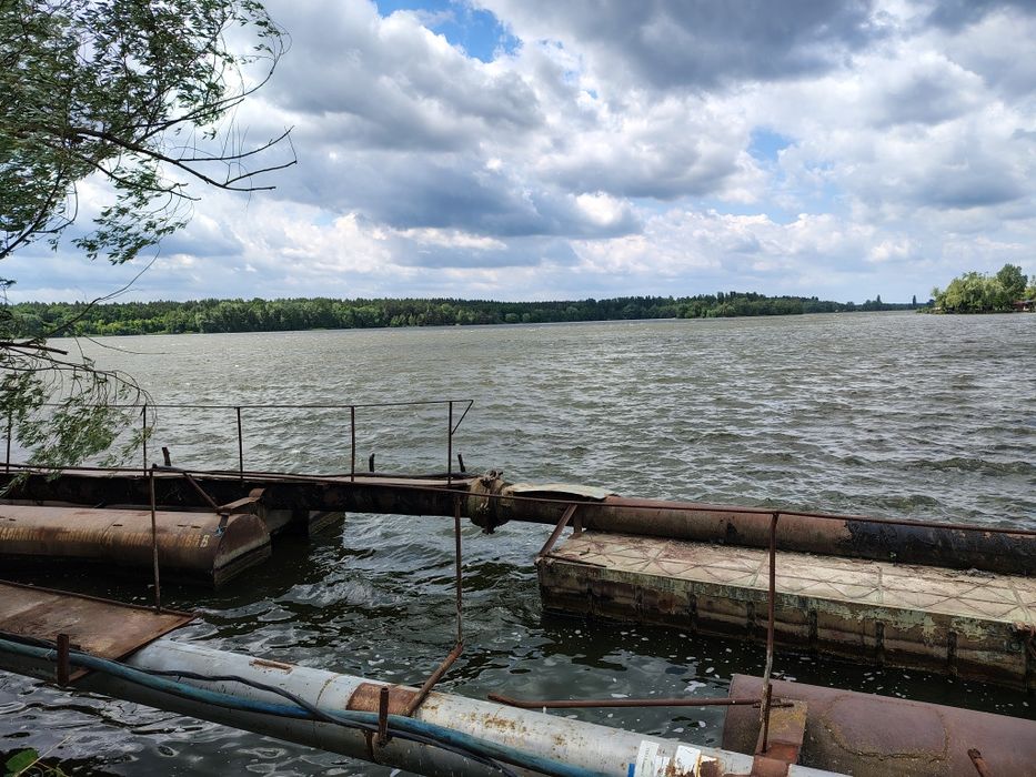 Продам ділянку біля с.Трушки, підключено 380 В, неподалік річка Роставиця, ліс!!!