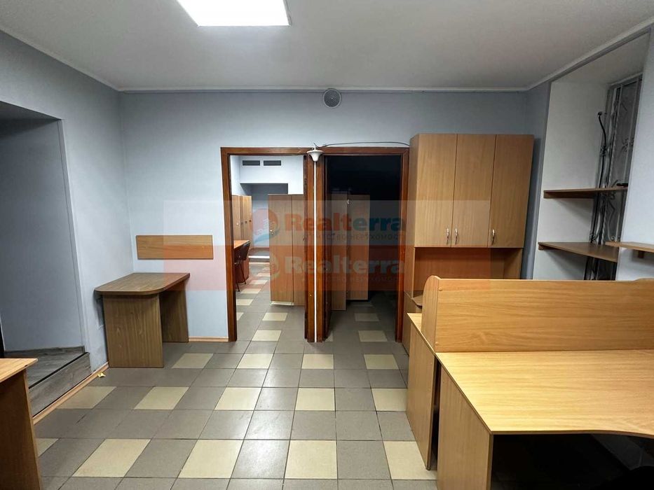 Без % Панаса Мирного, 9-Б. Печерський район, 85 кв.м.