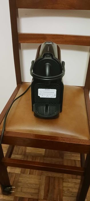 Maquina de café Nespresso nova com garantia
