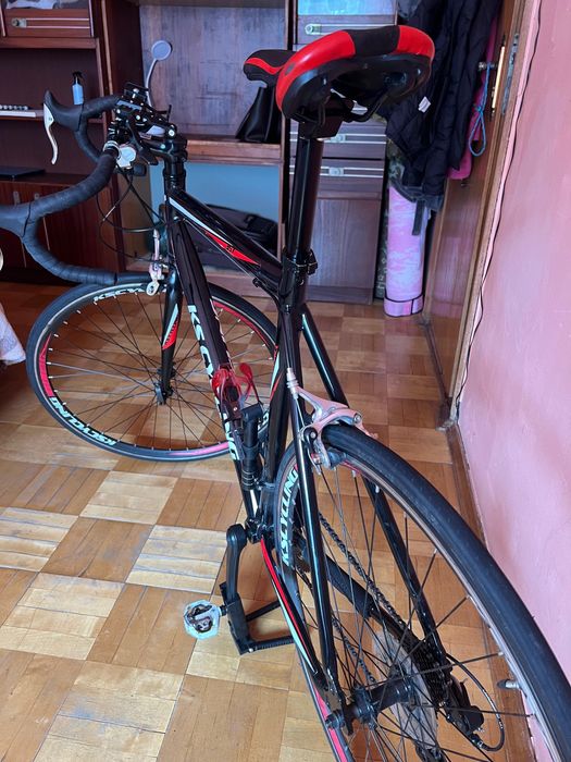 Велосипед шосейний KS Cycling