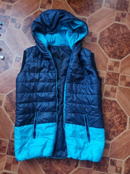 Жилетка девочка весна.