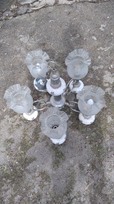 Candelabro branco florido vintage