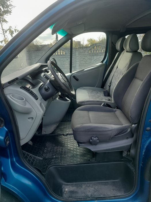 Оpel Vivaro2006р.