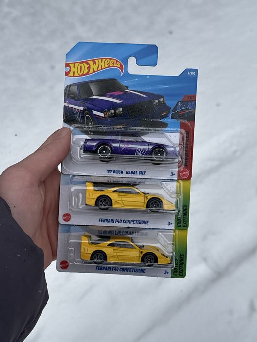 Hot Wheels Ferrari F40 Yellow,Buick Regal gnx TH: 115 грн. - Машинки ...