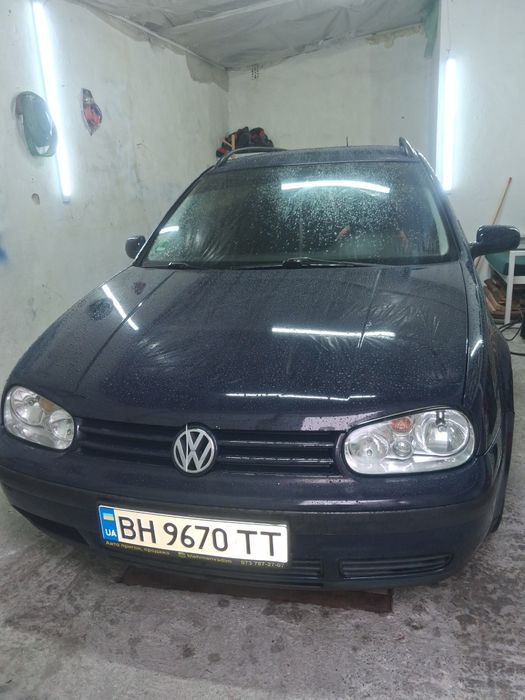 Продам Volkswagen Golf 4
