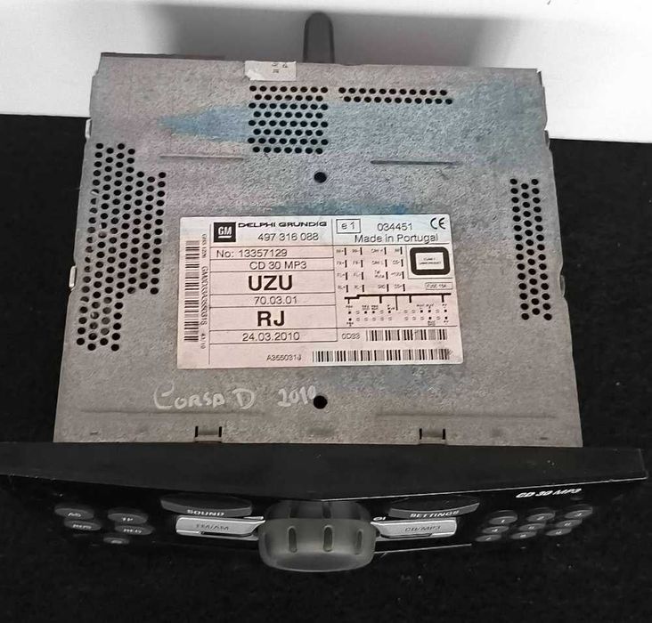 Rádio / Auto Rádio 13357129 - OPEL CORSA D