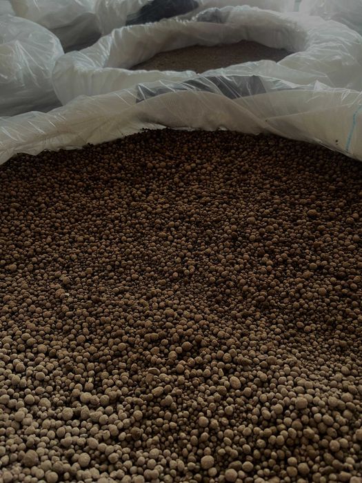 Aktywna CZARNA KREDA granulowana