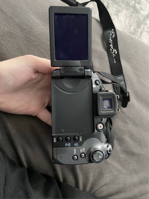 фотоапарат Canon