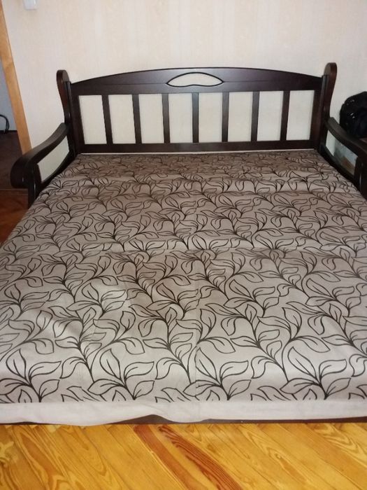 Продам мягкий уголок ( диван + 1 кресло-кровать)