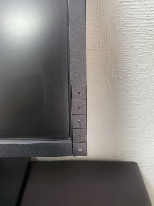 Монітор Dell P2211HT