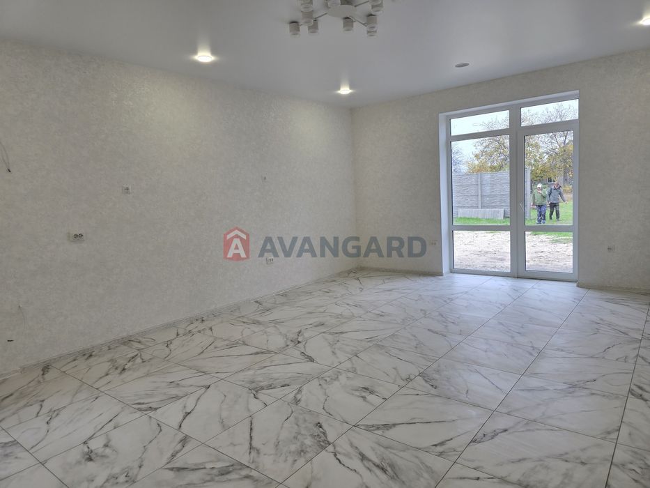 Продам дом центр Подгороднее єОселя