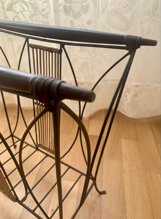 Porta revista antigo rústico