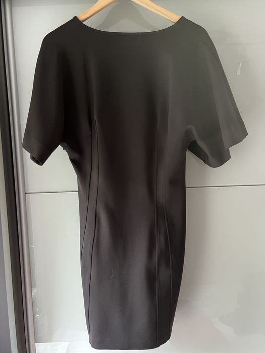 Czarna gorsetowa sukienka