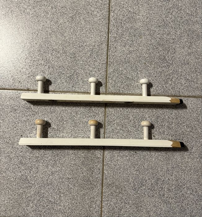 Cabides com Forma de Lápis
