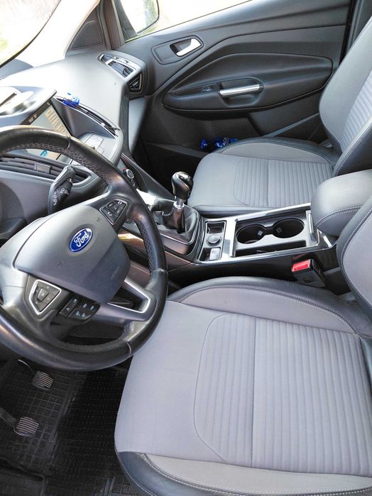 Samochód Ford Kuga 2.0 TDI