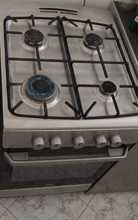 Kuchnia gazowa / Inox , srebrna /  szer. 50 cm