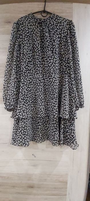 Сукня 48 розміру