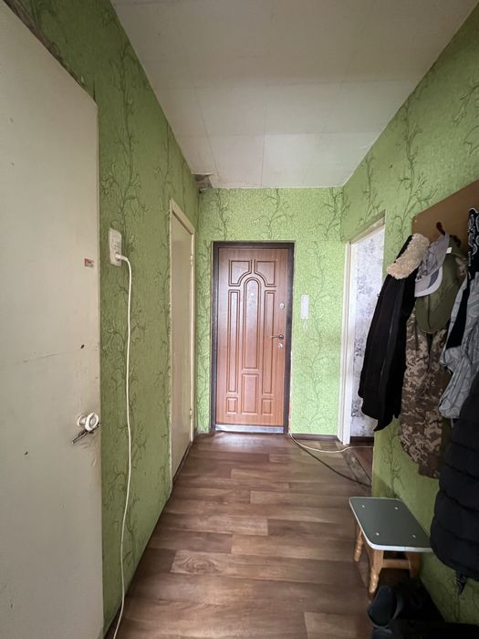 Ексклюзив.Продам простору 1шку з індивідуальним опаленням в Узині