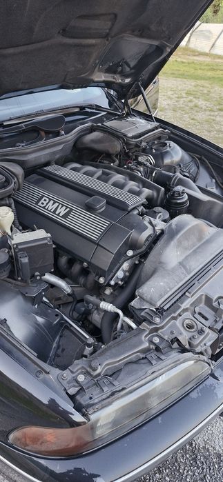 BMW 528 — fotografia 8