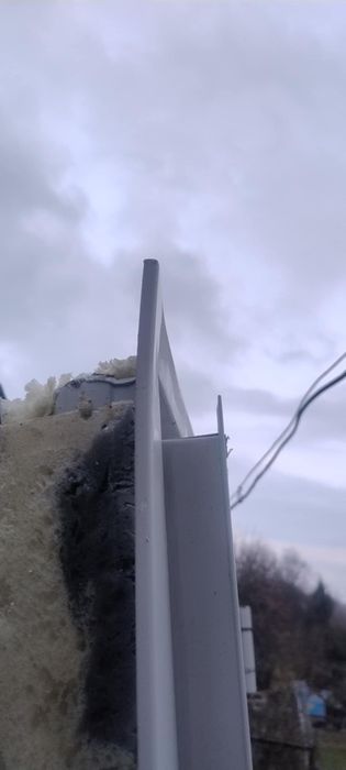 Drzwi metalowe i profile