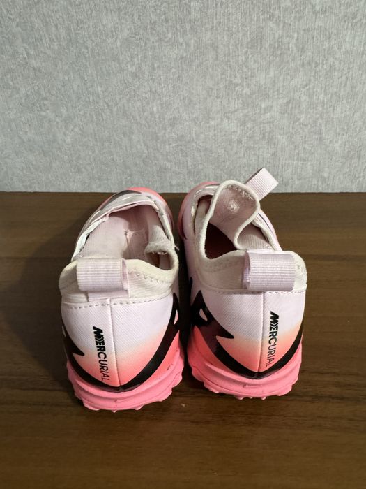 Футзальне взуття Nike