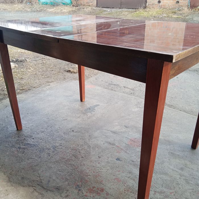 Стіл столовий розкладний