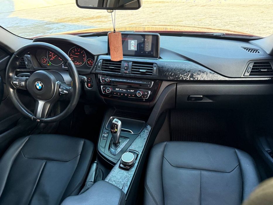 Бмв ф30 рестайлінг