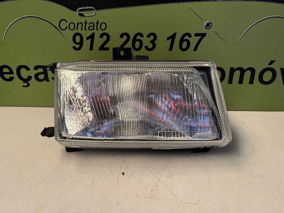 Seat Ibiza 6k - Farol Direito - FF880