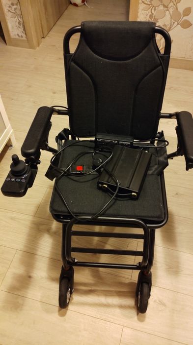 Nowy wózek inwalidzki