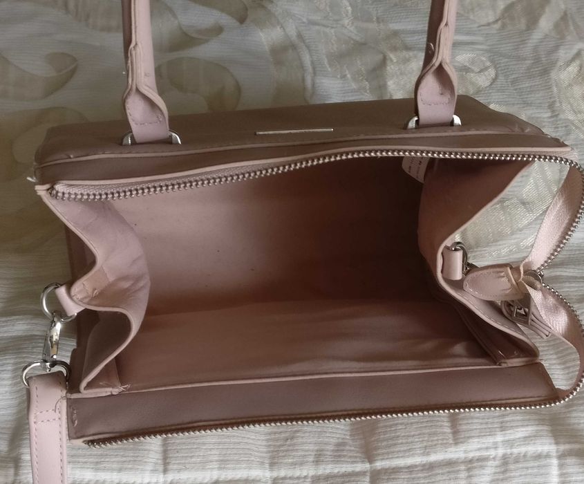 Mala de mão em rosa velho Berska