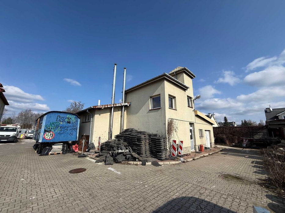 Działka 5900 m2 +  budynki 1200 i 450 m2
