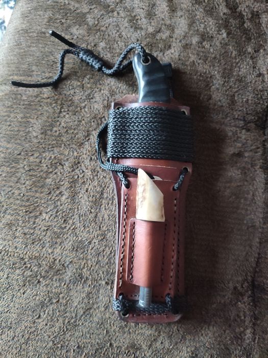 Nóż od MAC Maciej Orzechowski