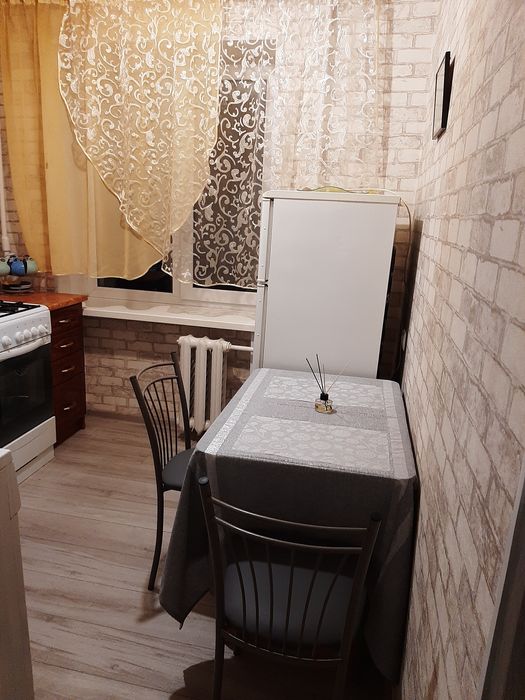 Посуточно квартира в центре города Коростень