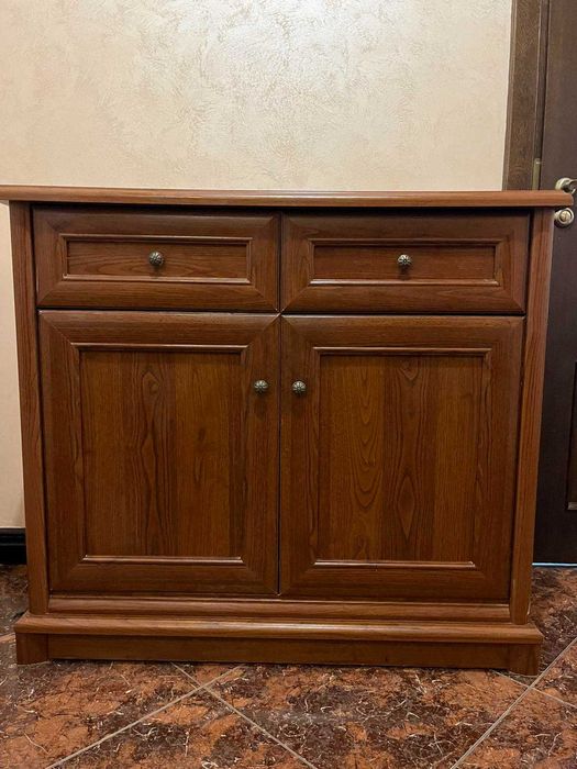 Комод для кімнати чи спальні