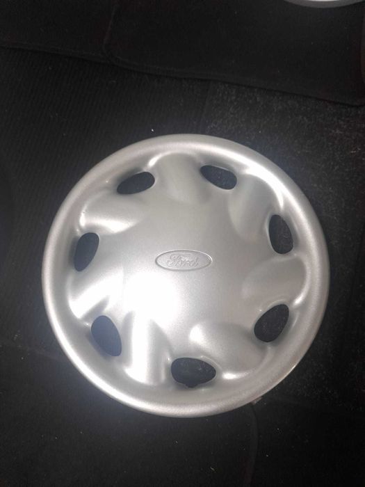 Tampão 13" Ford Escort/Fiesta