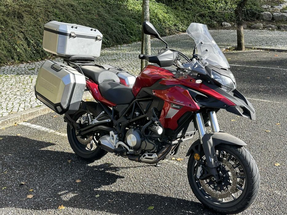 Benelli TRK 502 ABS impecável