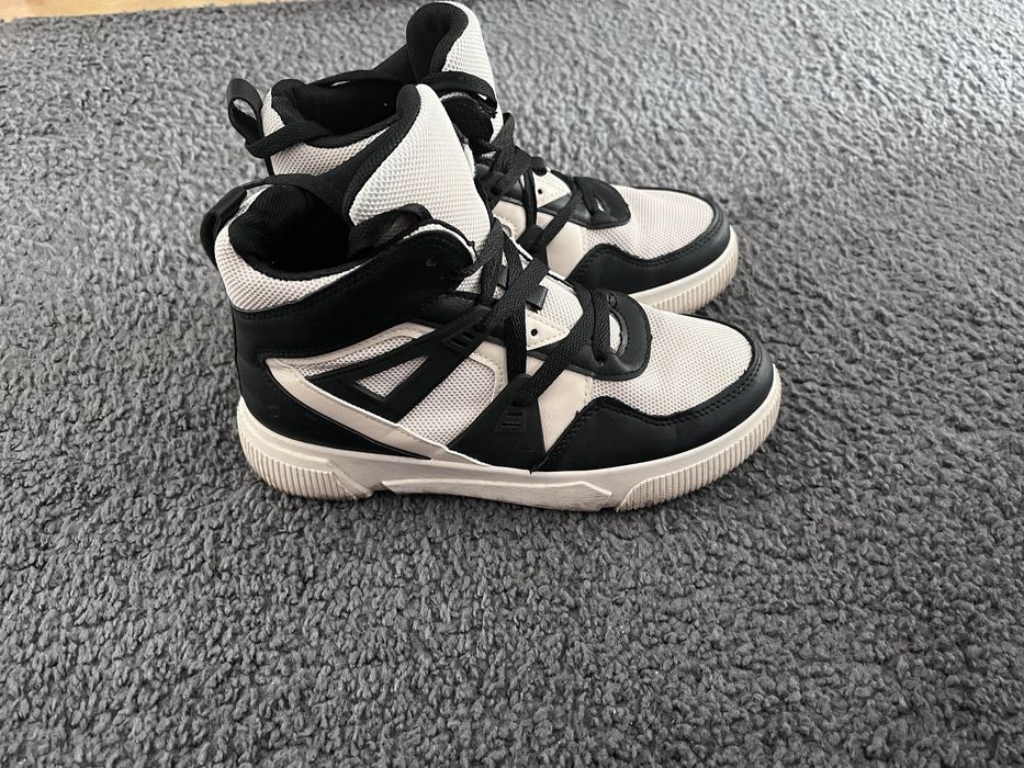 Snakersy damskie Sinsay