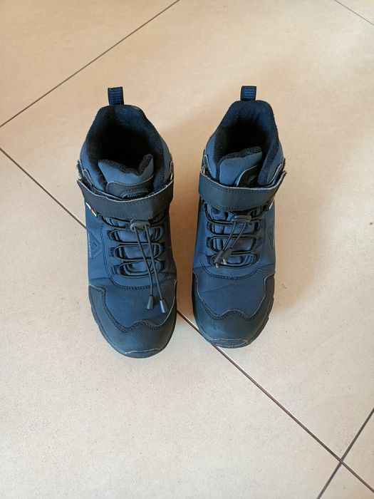Buty chłopięce roz 37 Trekkingowe