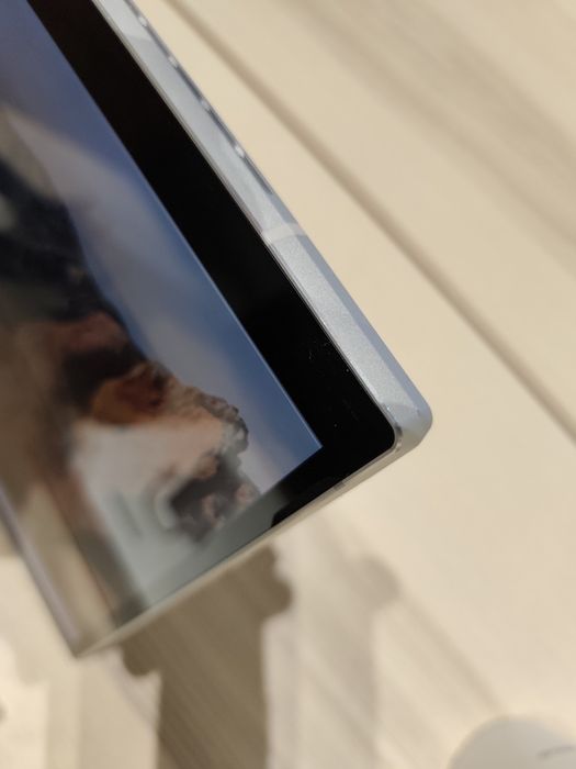 HP Elite x2 G4 – i7 | 16GB RAM | 512GB SSD – Excelente Estado