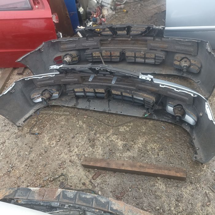 Кіа церато 04-06 бампер перед седан