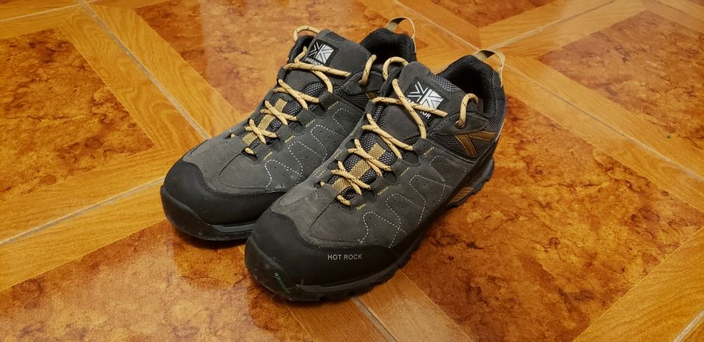 Botas Karrimor Hot Rock como novas. Tamanho 42