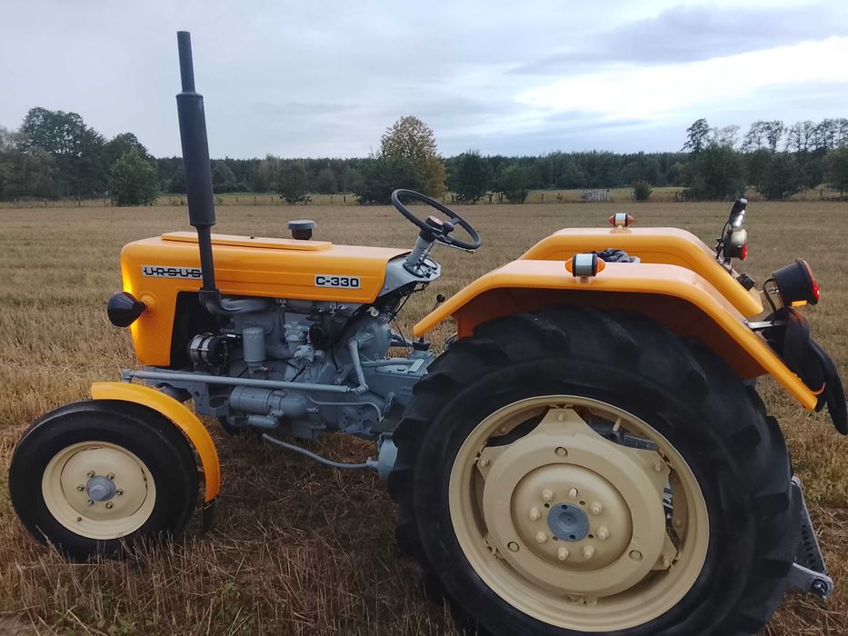 Ursus c 330.