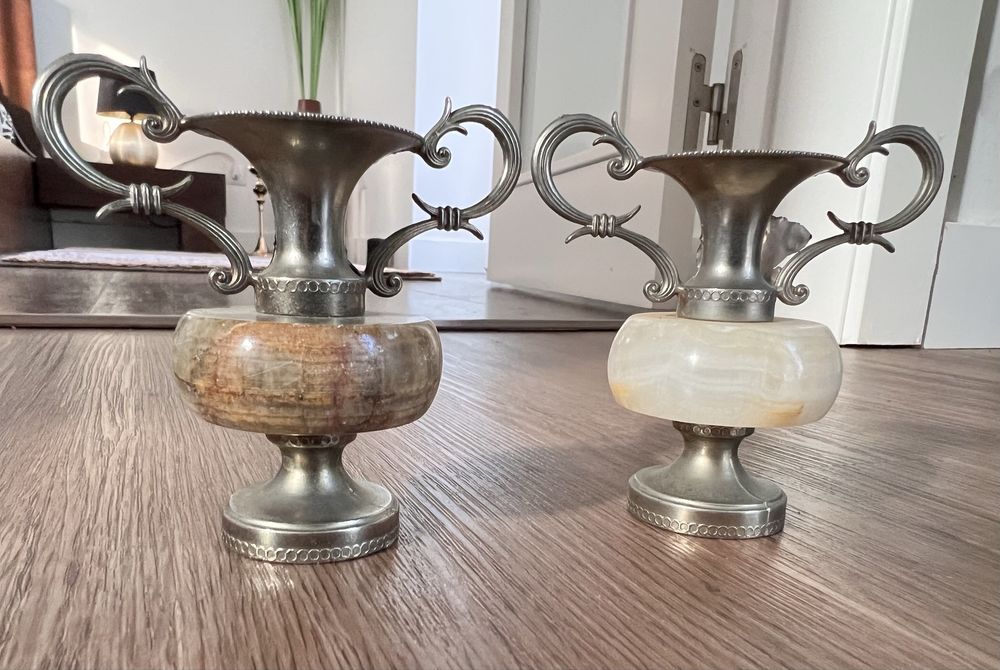 2 X Vaso vintage Ónix e latão.