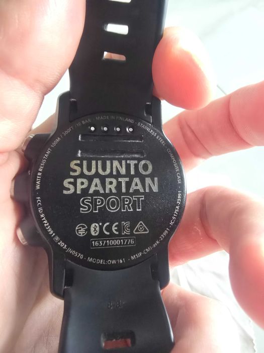 Смарт-годинник Suunto Spartan Sport