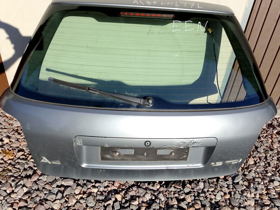 Klapa tylna bagażnika Audi A4 B5 lift kombi, kod lakieru LY7L , kompl.