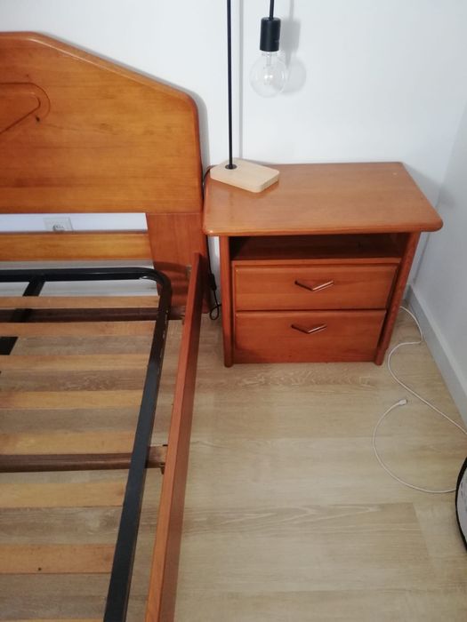 Mobilia de quarto completa em cerejeira