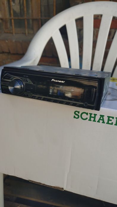 Radio samochodowe Pioneer Bluetooth USB CD